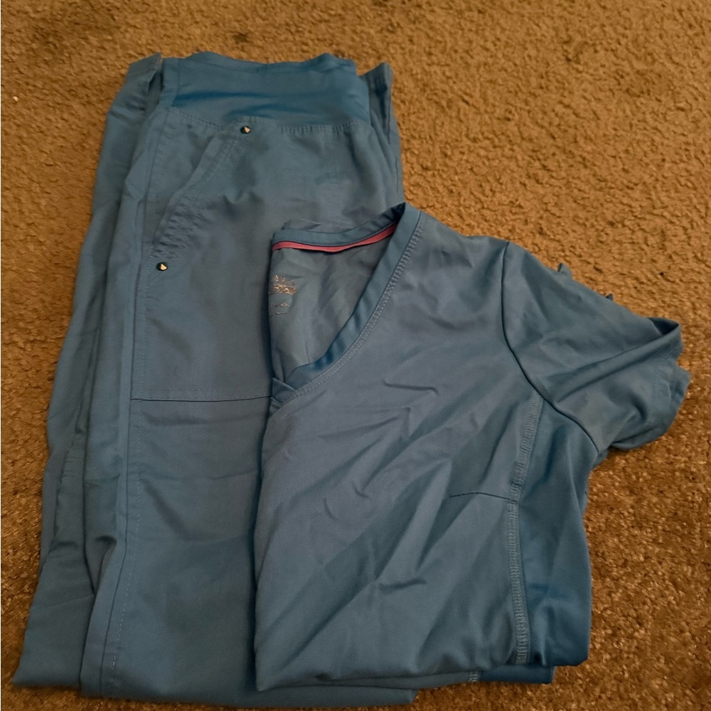 Healing Hands ceil Blue Scrub Set